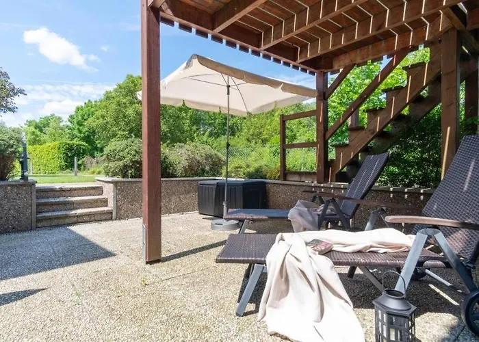 Haus-schwanensee-wohnung-5 * Bosau